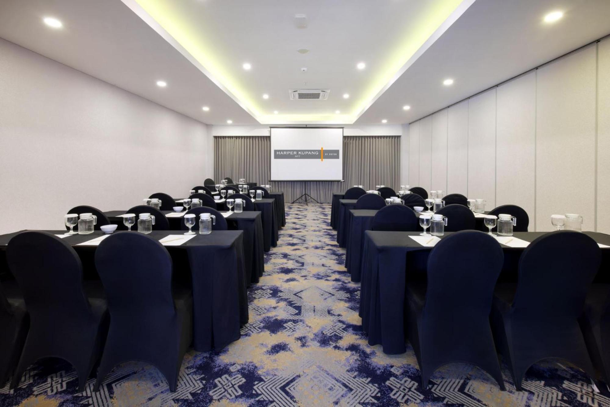 Harper Kupang By Aston Hotel Kültér fotó