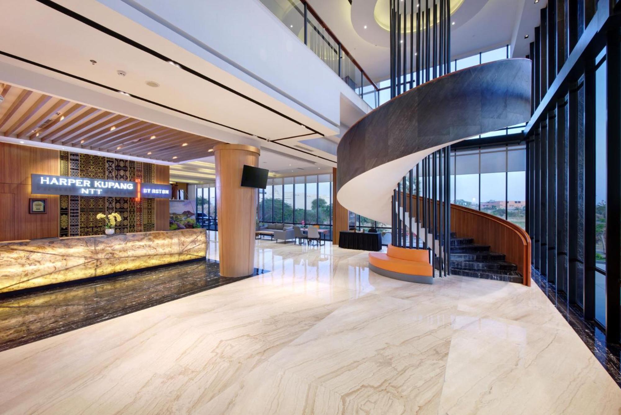 Harper Kupang By Aston Hotel Kültér fotó